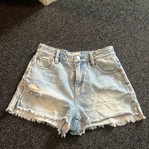 alice and olivia jean shorts